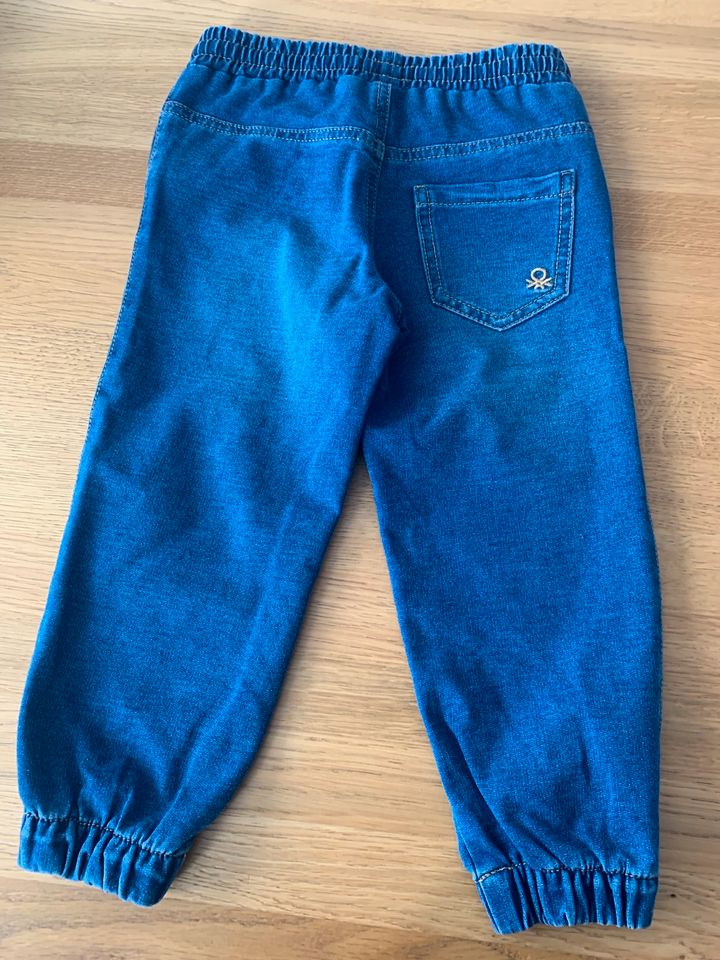 Leichte Jeanshose Gr. 98 United Colors of Benetton in Türkheim