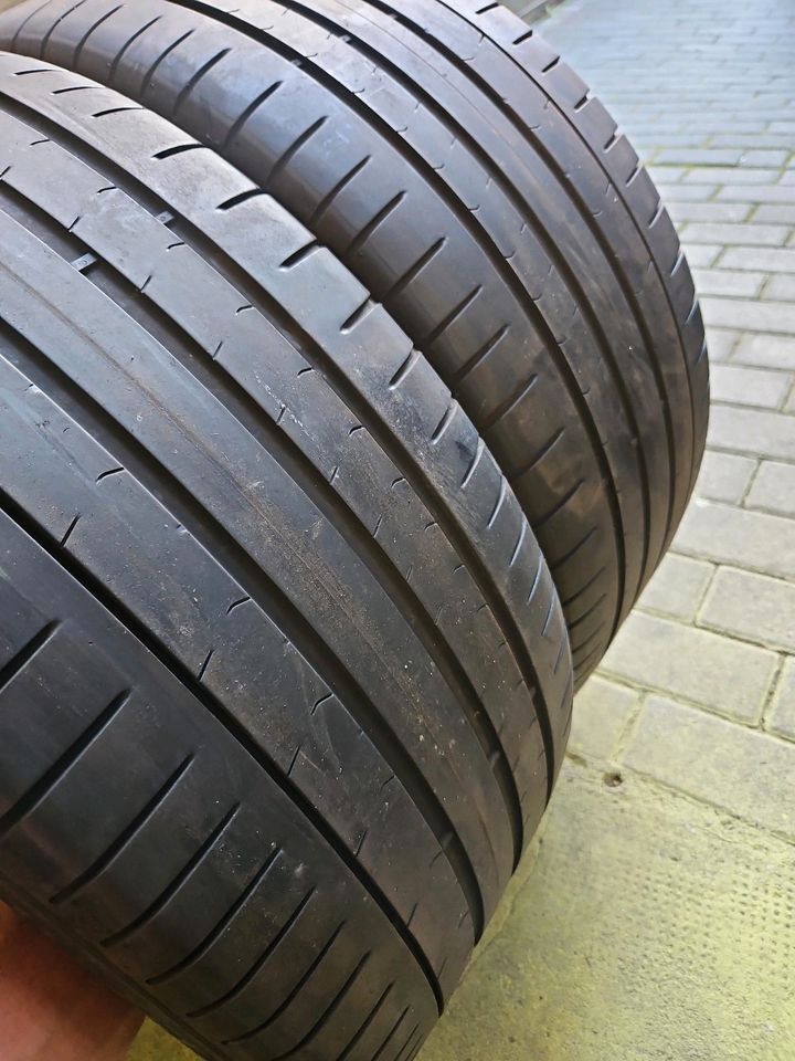 2x 255 35 R19 96Y Pirelli Sommerreifen in Stuttgart