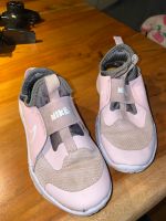 Nike Turnschuhe gr 31 (19cm) Rosa Eimsbüttel - Hamburg Schnelsen Vorschau