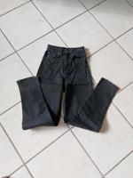 Schwarze Jeans von H&M Gr 32 Hessen - Dieburg Vorschau