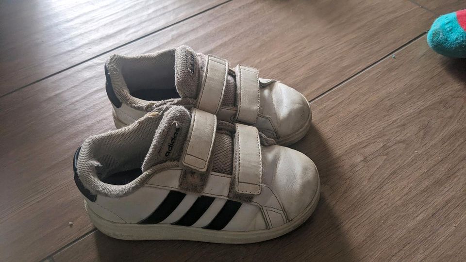 Kinder Sneaker von Adidas in Schulzendorf bei Eichwalde