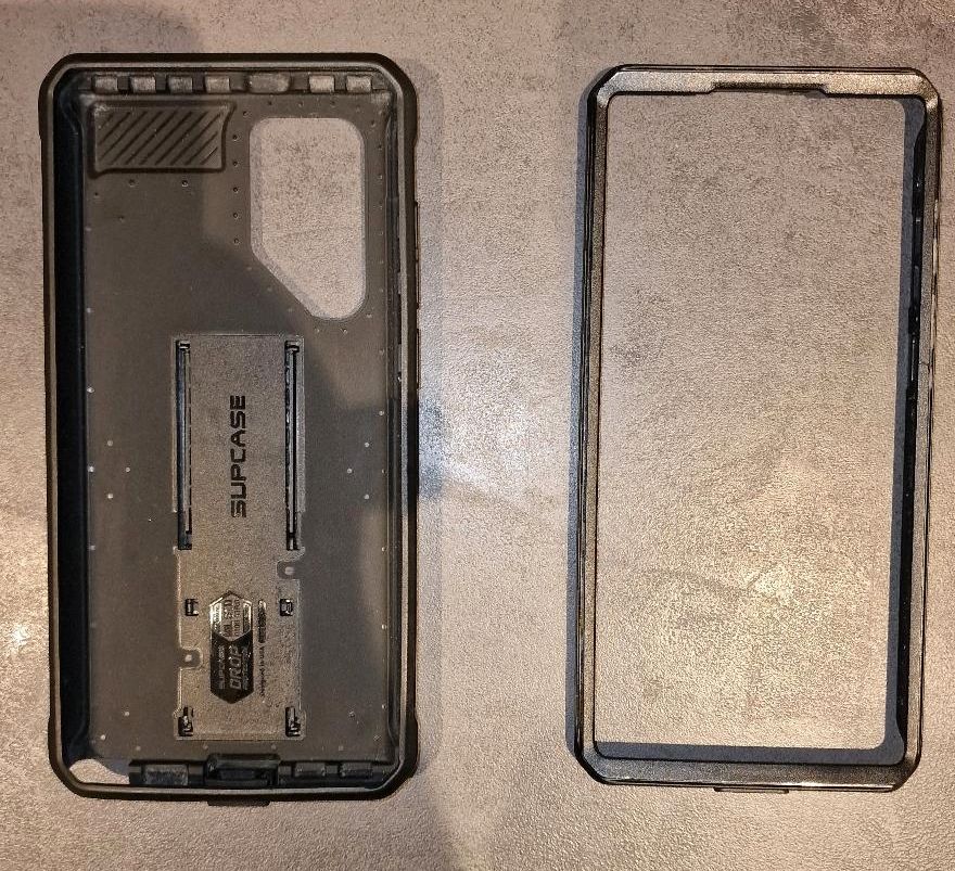 Samsung Galaxy S22 Ultra SupCase Schutzhülle in Grünberg