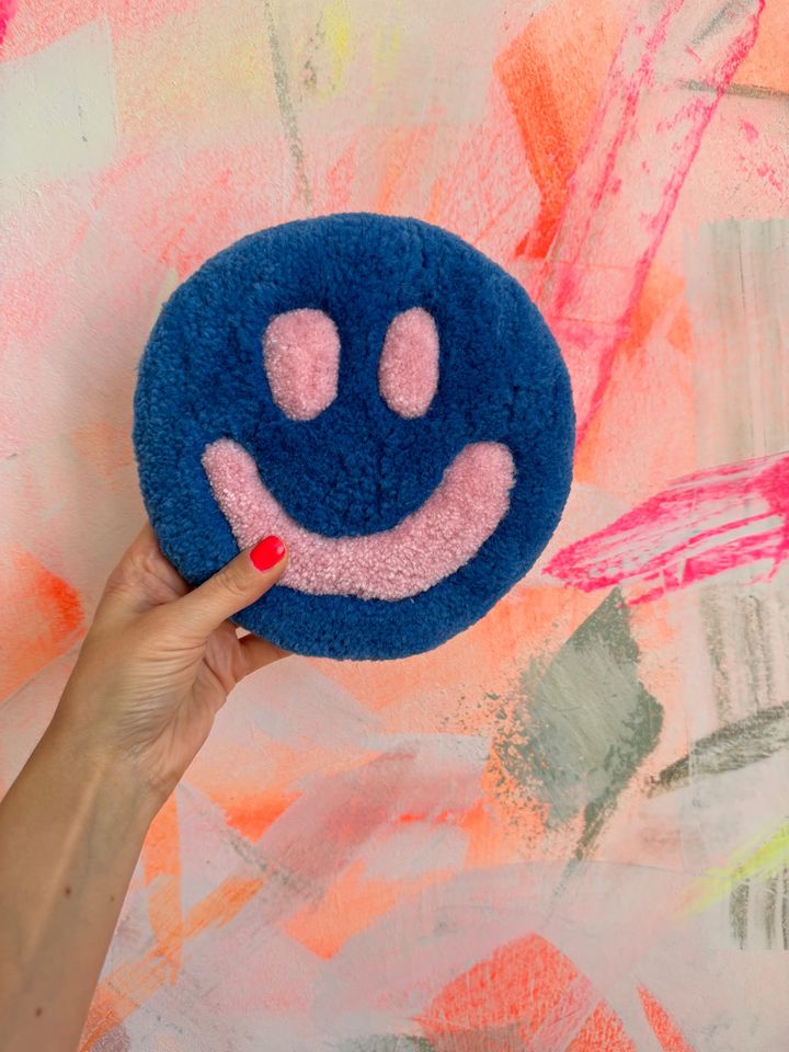 Handmade Wallhanger Tufting Smiley | 18 cm | Wandteppich | Bild in Braunschweig