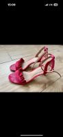 Pumps Esprit  pink Leder Gr.38 Niedersachsen - Oyten Vorschau