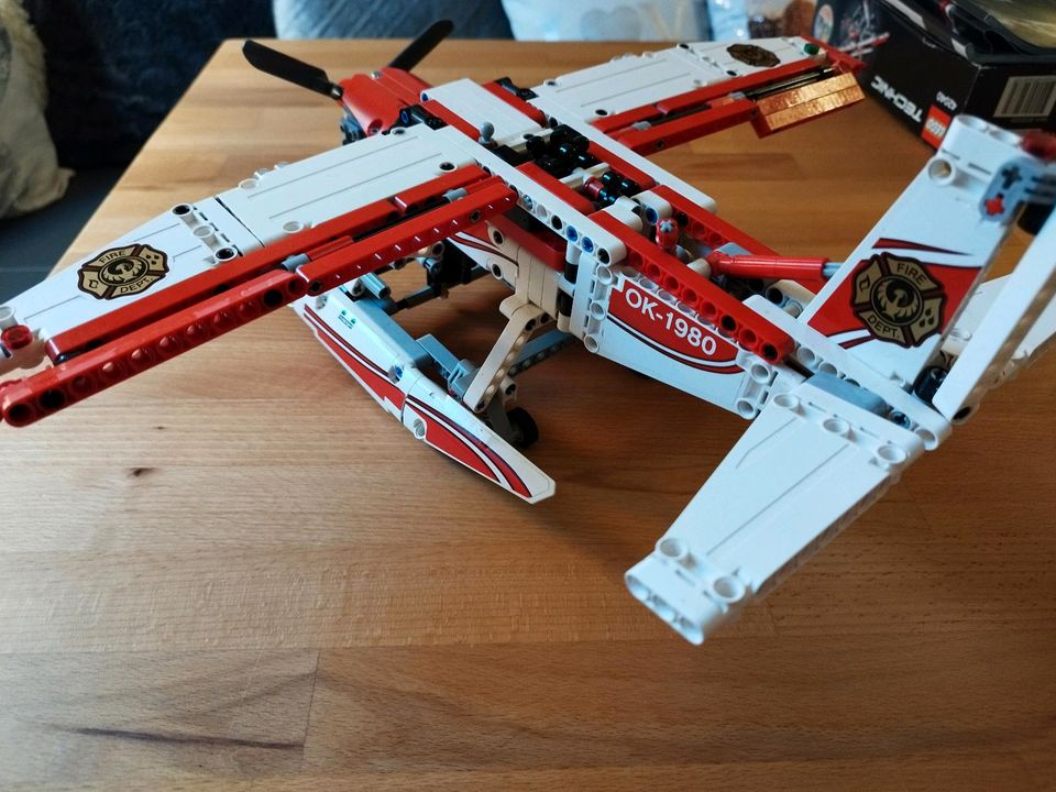 Lego Technik Fire Plane 42040 in Mainz