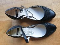 VAGABOND Pumps mit Keilabsatz Gr. 41 schwarz NEU Herzogtum Lauenburg - Schwarzenbek Vorschau