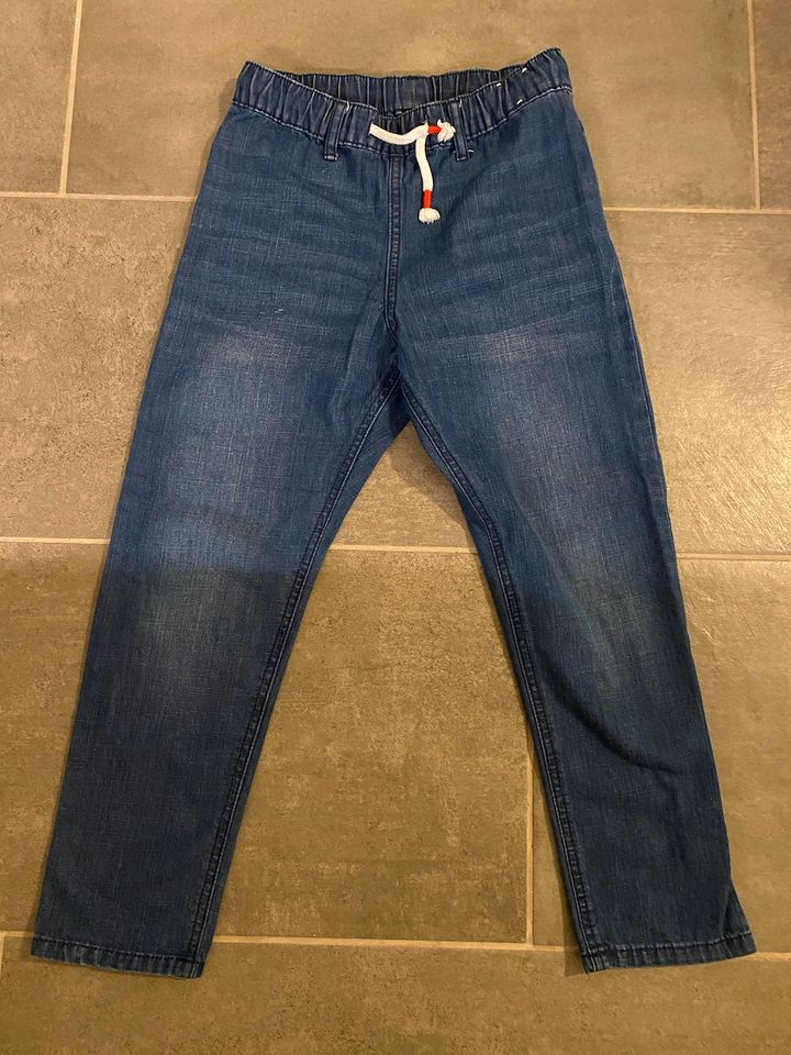 Verkaufe 3 Jeans von H&M - Gr.134 in Cremlingen