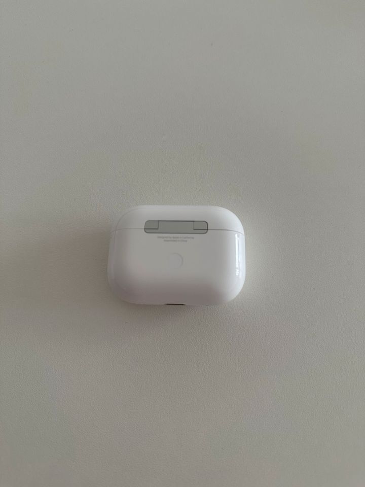 Apple AirPods Pro 2 USB C - wie neu in Flieden