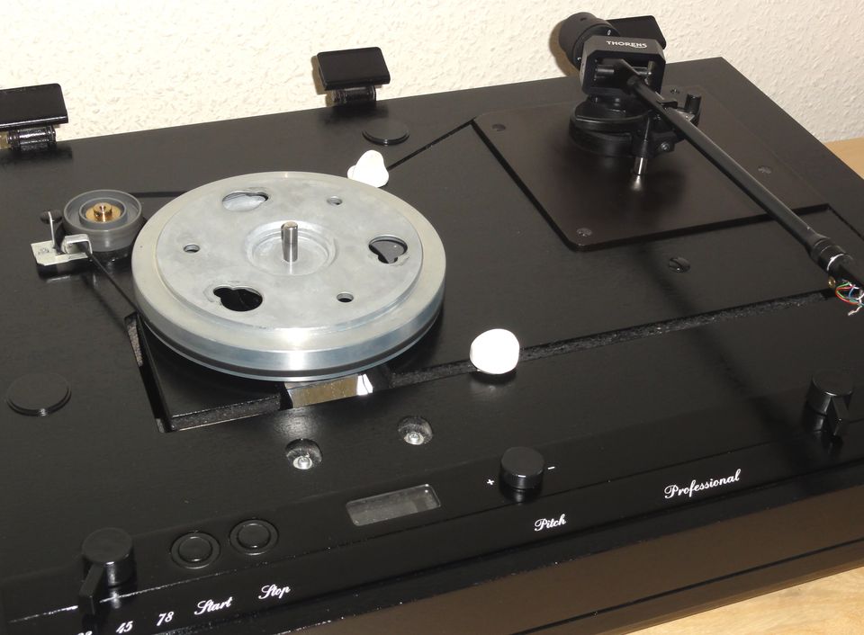 Thorens TD-520 Professional High-End Plattenspieler + TP90L + RDC in Duisburg