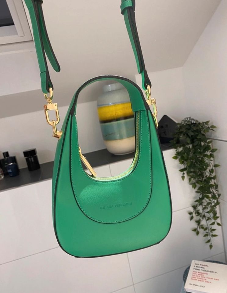 Chiara Ferragni Handtasche Bright Green NEU! in Stuttgart