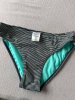 2 Badehosen Slip Damen  Firefly 40 M schwarz türkis  intersport Nordrhein-Westfalen - Breckerfeld Vorschau