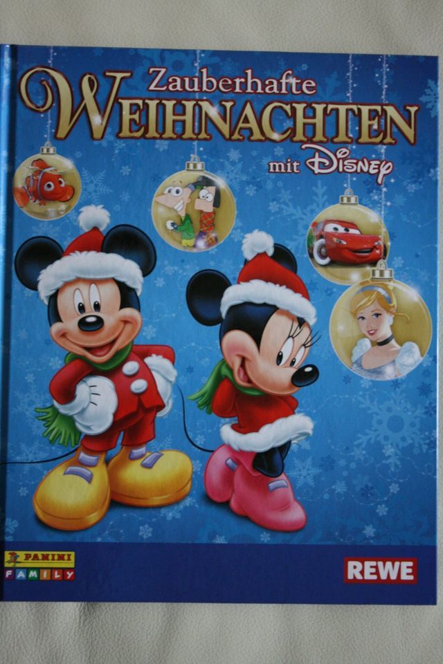 Panini REWE Sticker "Zauberhafte Weihnachten mit Disney" in Bayreuth