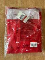 Seltenes Nike swoosh sweatshirt rot neu OvP Pullover Gr. L Rostock - Lütten Klein Vorschau