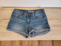 Shorts kurze Hose Hotpants dunkelblau Gr. 34 Sachsen - Heidenau Vorschau