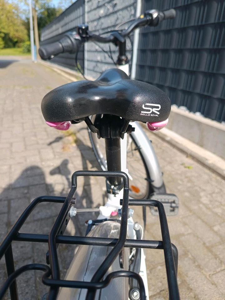 Decathlon Kinderfahrrad City Bike 24 Zoll in Halle (Westfalen)