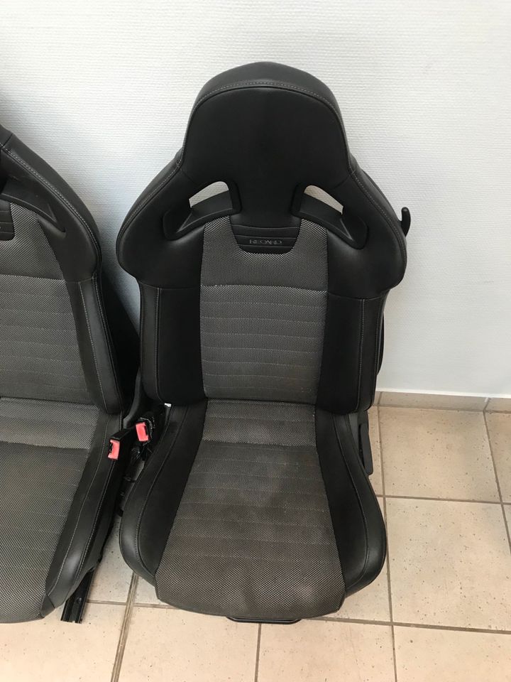 Opel Corsa D OPC NRE Ausstattung Recaro Sitze VW BMW Audi Seat * in Köthen (Anhalt)