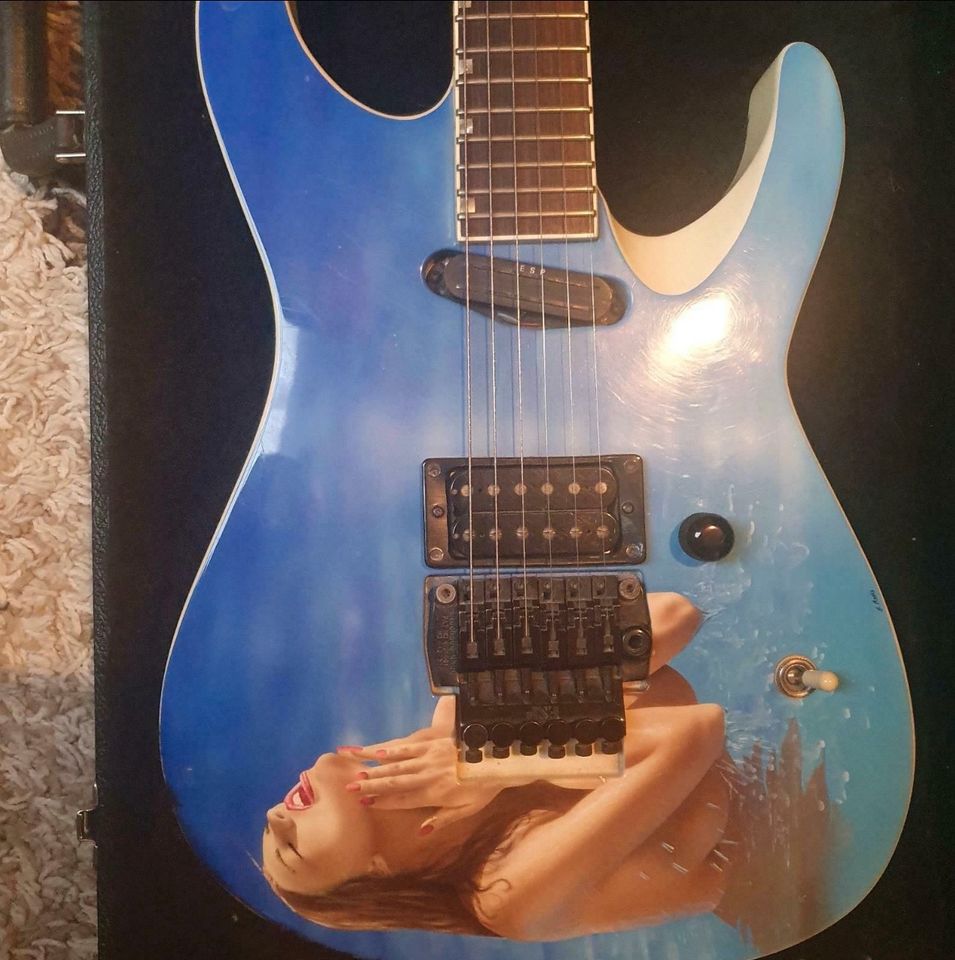 E-Gitarre ESP M-Il Custom in Uffenheim