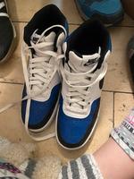 Nike Schuhe weiß blau Bayern - Eltmann Vorschau
