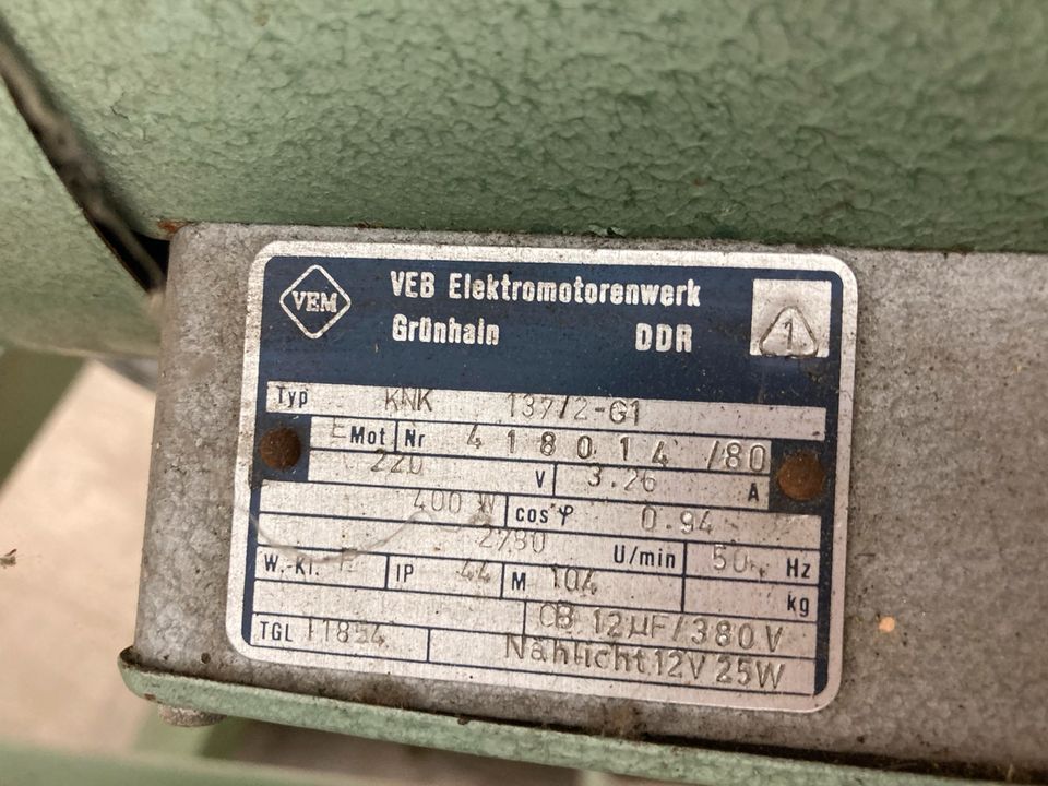 #A Industrienähmaschine mit Gestell grün Mauser Spezial Antik DDR in Burgstädt