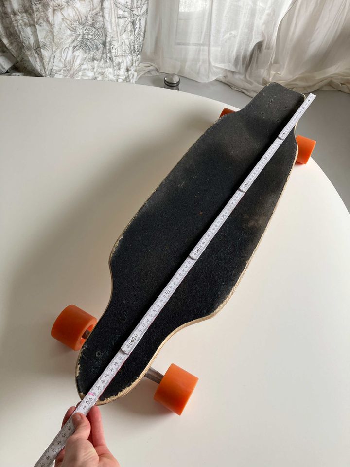 Longboard Grau Orange Skateboard in Hamburg