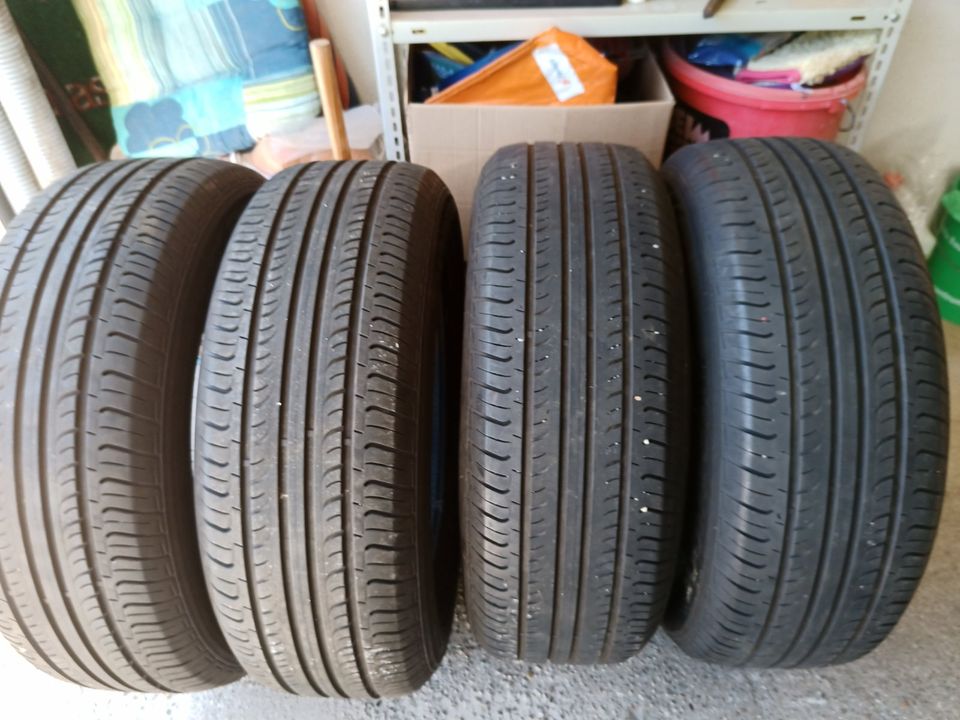 4 Sommerreifen Hankook Optimo 225/60R17 99H in Auhausen