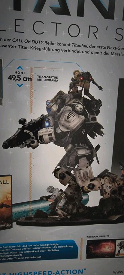 Titanfall Statue aus der Titanfall Collector's Edition in Sigmaringendorf