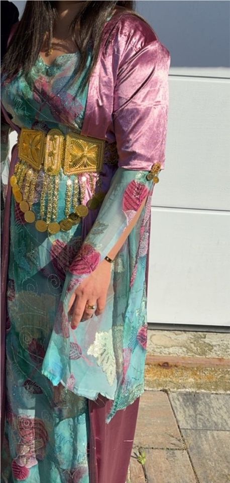 Kurdisches Kleid in Gütersloh