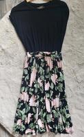 Buffalo Sommerkleid mit Blumenmotiv neuwertig Thüringen - Erfurt Vorschau
