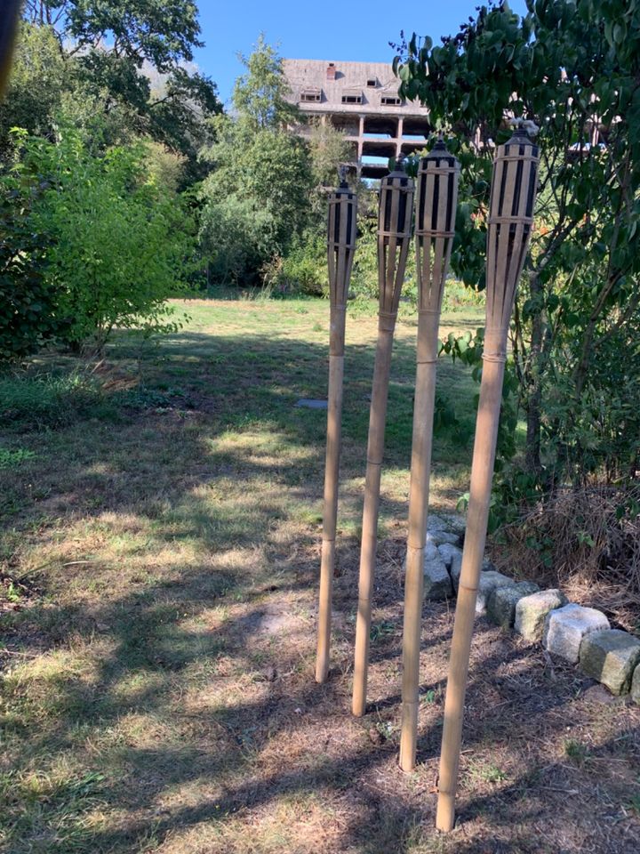 Gartenfackel für Petroleum aus Bambus ca. 180 cm Groß 4 Stück in Dallgow