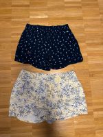 Shorts * kurze Hosen * dunkelblau * gelb * Blumen Baden-Württemberg - Tuttlingen Vorschau