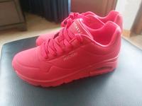Skechers Uno Sneaker rot Größe 37 Niedersachsen - Buxtehude Vorschau