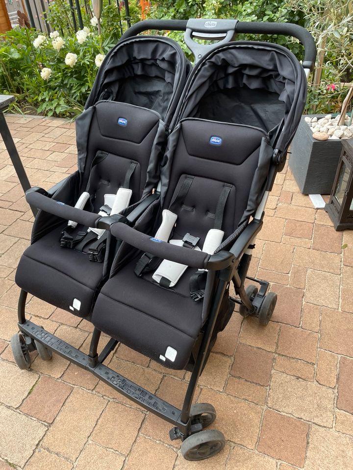 Chicco OHlalà Twin Geschwisterwagen von Geburt bis 15 kg in Jena