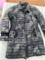 Khujo tm Mantel Jacke L XL 40 42 44 grün schwarz floral Sachsen-Anhalt - Magdeburg Vorschau