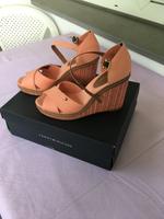 Tommy Hilfiger Wedges, Größe 39 (38) Essen - Bredeney Vorschau
