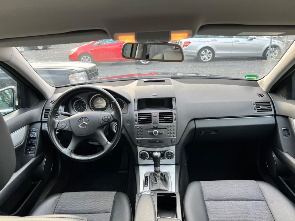 Mercedes-Benz C 200 C -Klasse T-Modell C 200 T CGI  AVANTGARD in Dormagen