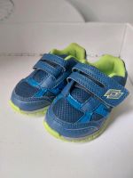 Sneaker Turnschuhe Jungen blau 21 neuwertig Bad Doberan - Landkreis - Schwaan Vorschau