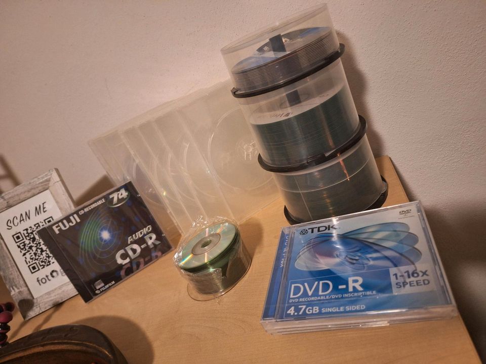 CD, DVD Rohlinge, Leerhüllen in Ebelsbach