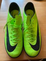 Nike Fußballschuhe Gr. 45,5 Bayern - Postbauer-Heng Vorschau
