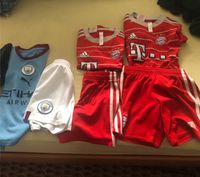 kurze Hose+T-shirt Gr.110 FC Bayern München 2x +Manchester City1x Bayern - Landshut Vorschau