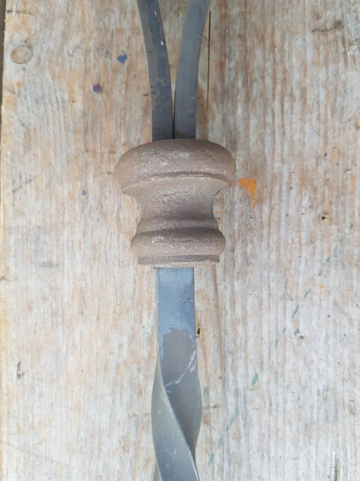 Antike Gotische geländer stäben treppe staben baluster tor in Brüggen