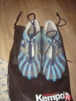 Kempa Cage Handball Schuhe Gr. 42,5 - blau gestreift Nordrhein-Westfalen - Velbert Vorschau