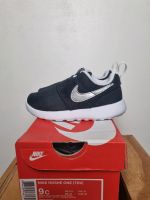 NEU - SIZE 26 - NIKE ROSHE ONE TDV SNEAKER KIDZ SCHWARZ/SILBER Hessen - Hanau Vorschau