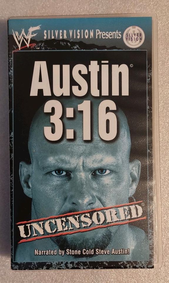 WWF VHS Kassetten - Steve Austin - WWE Wrestling Video Kassetten in Schwarzenberg (Erzgebirge)