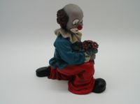 gr. Gilde Clown Figur knieend mit Blumenstrauß sig.+ Etikett Top Niedersachsen - Eystrup Vorschau