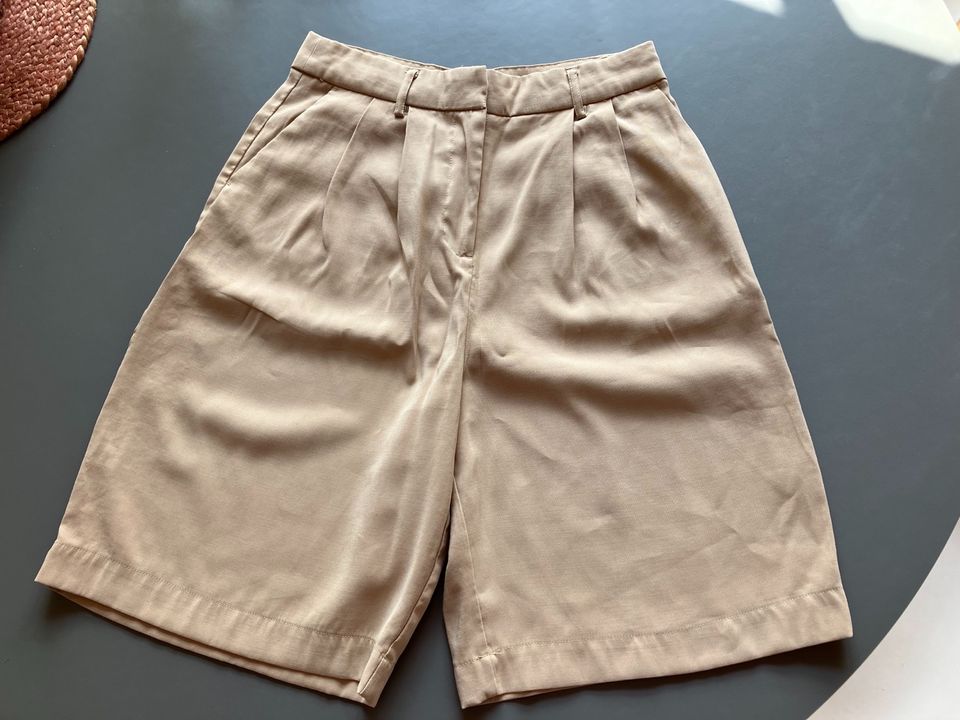 Tolle Shorts mit weitem Bein in Gr. M von MSCH *wie neu* in Burgwedel