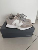 New Balance 327 sneaker grau weiß unisex 36 Nordrhein-Westfalen - Bergisch Gladbach Vorschau