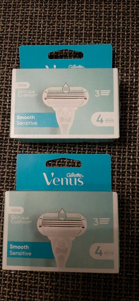 Gillette Venus Deluxe Smooth Sensitive Rasierklingen Damen in Senden