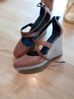 Super schöne Wedges von Tommy Hilfiger Nordrhein-Westfalen - Jüchen Vorschau