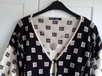 ÑEUWERTIGE, wunderschöne GUDRUN SJÖDEN Strickjacke / 100 % BW Niedersachsen - Sögel Vorschau