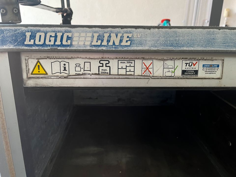 Logic Line Transportbox Pritsche Werkzeugkiste in Halle